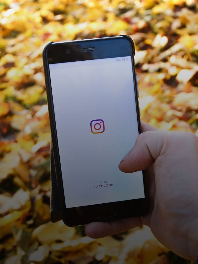 How to restore deleted Instagram content